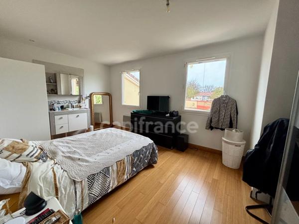 Maison 4 pièces plain-pied avec piscine et jardin de 2000 m², au calme et sans vis-à-vis - Montauban (82)