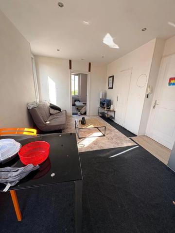 Vente                                                      Immeuble
                        
                                         217 m2                     à Valence