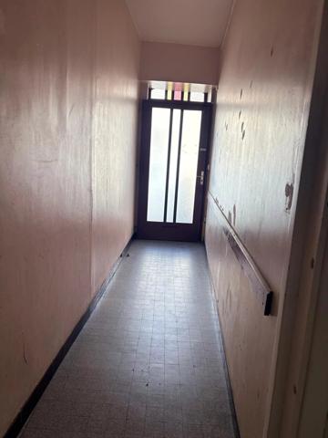 Vente                                                      Immeuble
                        
                                         217 m2                     à Valence