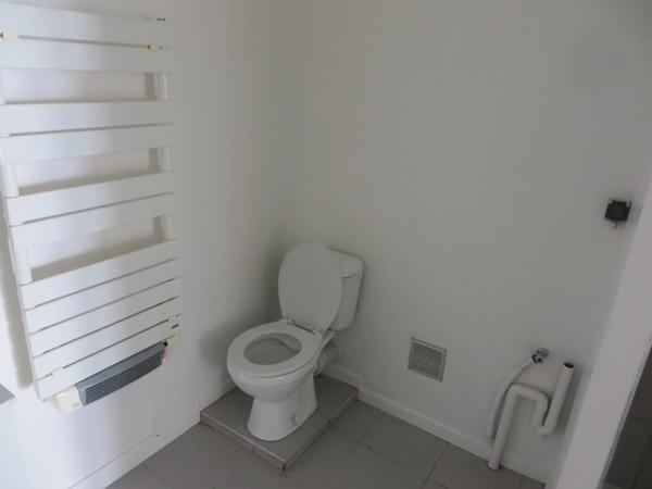 Vente                                                      Immeuble
                        
                                         217 m2                     à Valence