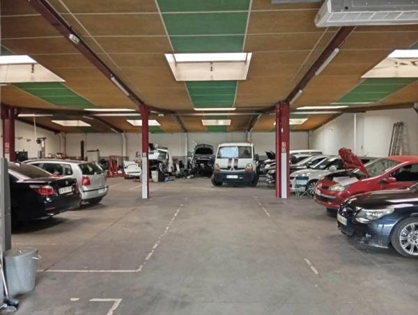 # INVESTISSEMENT – ENTREPÔT / LOCAL D'ACTIVITÉ DE 665 m² – VILLEFRANCHE-SUR-SAÔNE (69400)