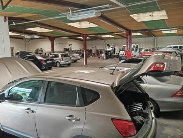 # INVESTISSEMENT – ENTREPÔT / LOCAL D'ACTIVITÉ DE 665 m² – VILLEFRANCHE-SUR-SAÔNE (69400)