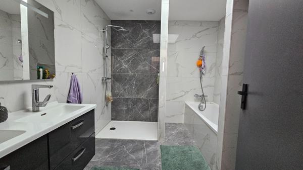 Maison contemporaine Les Sorinieres - 140 m2 - Classement énergétique A - L'Agence Locale