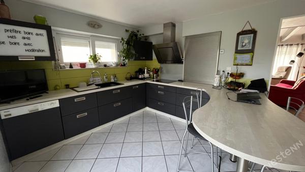 Ensemble immobilier BAUD 9 pièce(s) 160 m2