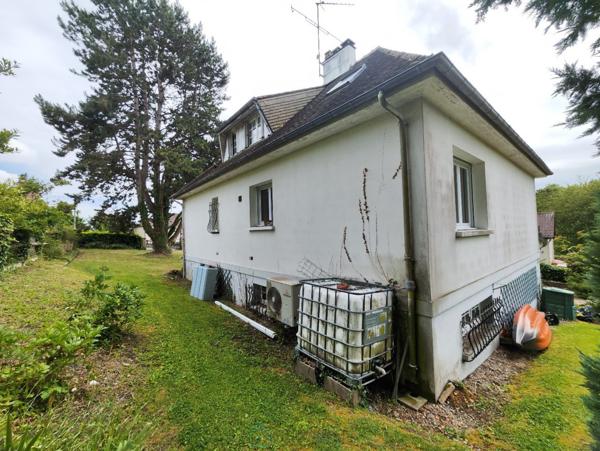 Sortie immédiate de Lisieux, maison 5 chambres sur sous sol complet