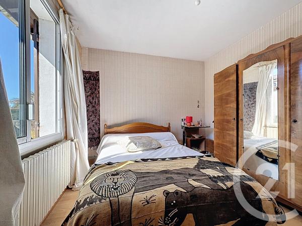 Maison à vendre  4 pièces - 82,40 m 2   GUJAN MESTRAS  - 33