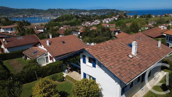 Maison à vendre  4 pièces - 135 m 2   HENDAYE  - 64