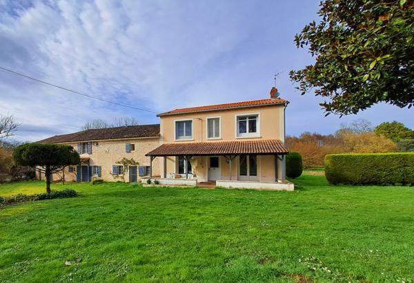 Maison à vendre à Melle (79500) - Deux-Sèvres