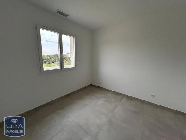 Maison à louer 4 pièces 85.3m² La Ville-Dieu-du-Temple (82290)