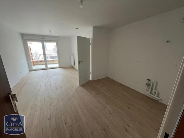 Appartement à louer 2 pièces 40.68m²