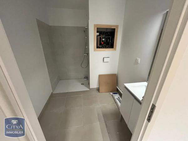 Appartement à louer 2 pièces 40.68m²