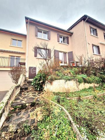 Maison jumelee de 90 m²