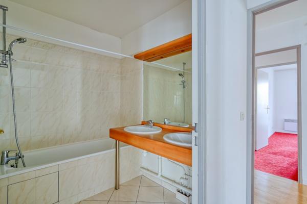 Appartement 5 pièce(s) 107 m2