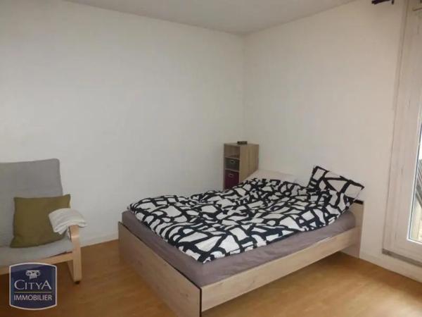 Appartement à louer 1 pièce 40.74m²