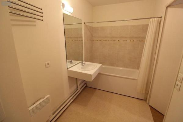 Appartement à louer à Canteleu en Seine-Maritime (76380), ref : 14131/933