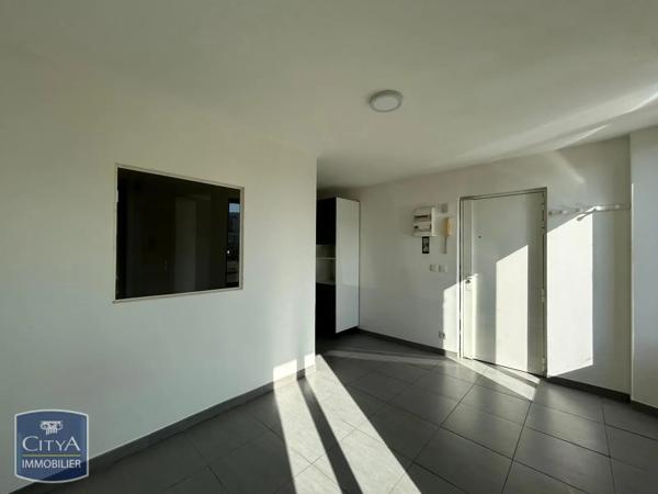 Appartement à louer 1 pièce 24m² La Ville-du-Bois (91620)