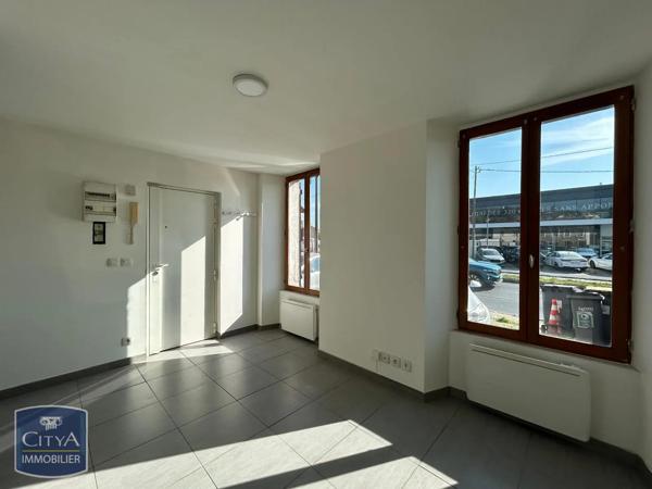 Appartement à louer 1 pièce 24m² La Ville-du-Bois (91620)