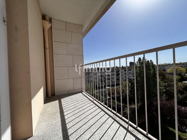 Appartement 66m2, dernier étage et 2 balcons