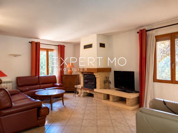 MANOSQUE - Maison T4 avec piscine, garage et jardin arboré à 5 minutes du centre ville