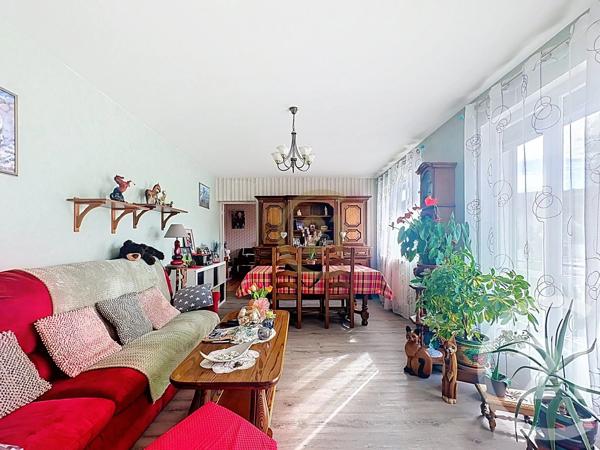 Maison à vendre  6 pièces - 89 m 2   VALDOIE  - 90