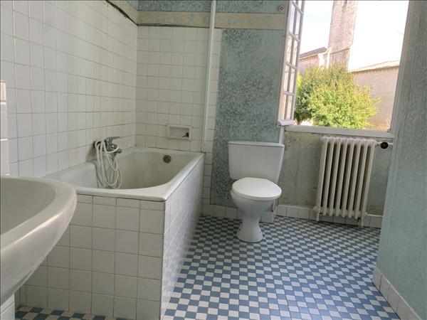 Maison à vendre |  Mirambeau |  6 pièces | 143 m²