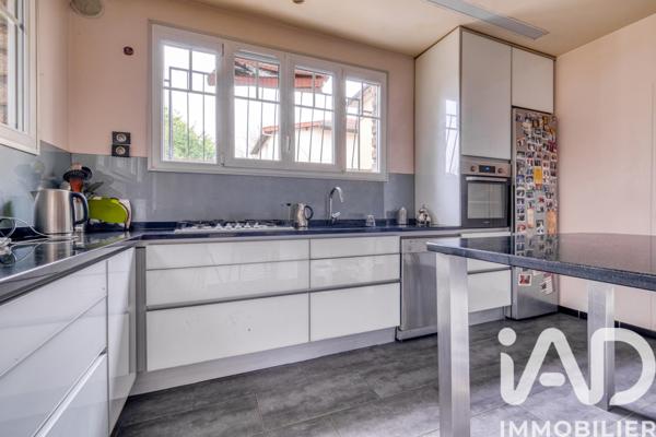Maison à vendre 11 pièces 360 m² Clichy-sous-Bois