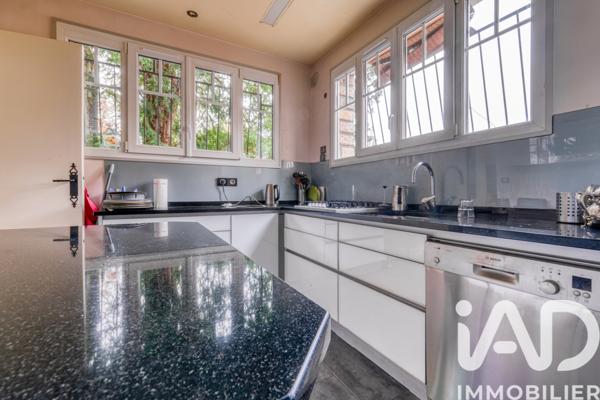 Maison à vendre 11 pièces 360 m² Clichy-sous-Bois