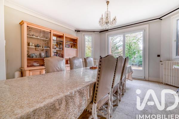Maison à vendre 11 pièces 360 m² Clichy-sous-Bois