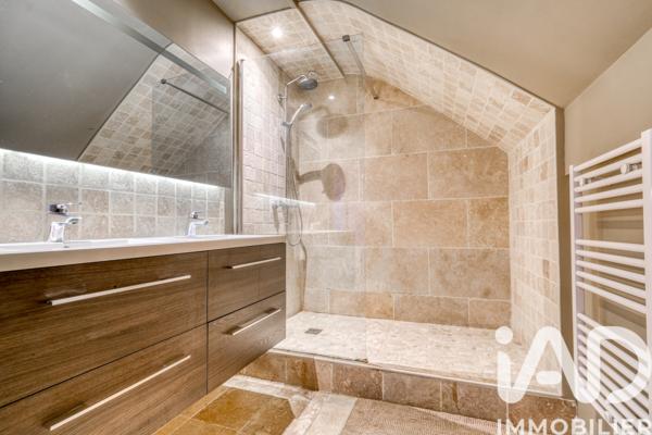 Maison à vendre 11 pièces 360 m² Clichy-sous-Bois