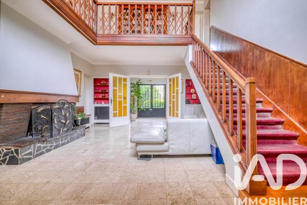 Maison à vendre 11 pièces 360 m² Clichy-sous-Bois