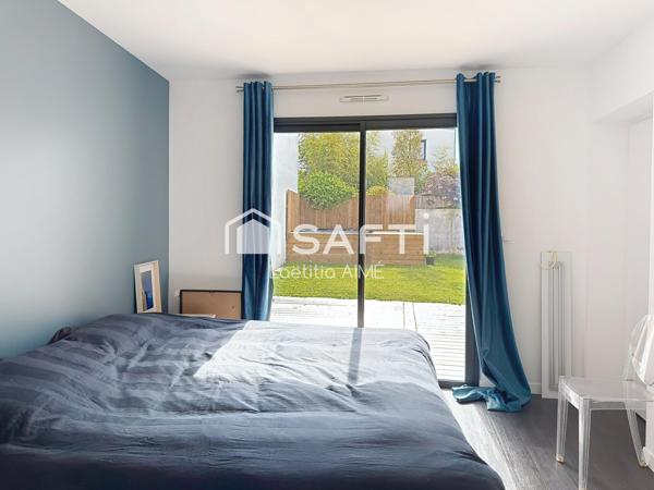 MAISON RECENTE 4 CHAMBRES AVEC VIE DE PLAIN PIED, JARDIN, TERRASSE BOIS ET SPA & GARAGE - ANGOULINS