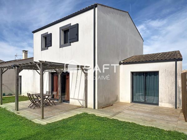 MAISON RECENTE 4 CHAMBRES AVEC VIE DE PLAIN PIED, JARDIN, TERRASSE BOIS ET SPA & GARAGE - ANGOULINS