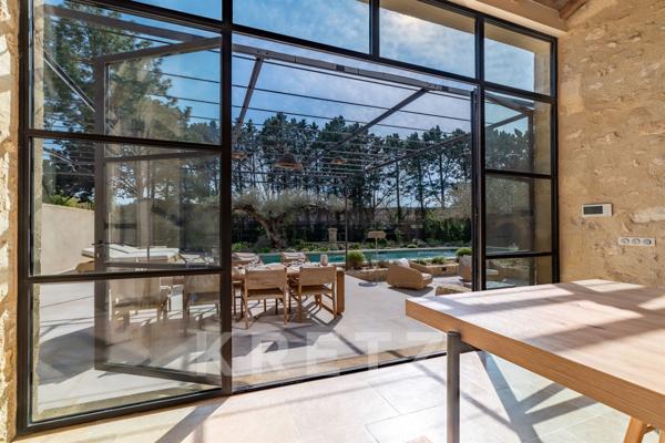 Proche Saint-Rémy-de-Provence Propriété d'exception 265 m2, 5 chambres