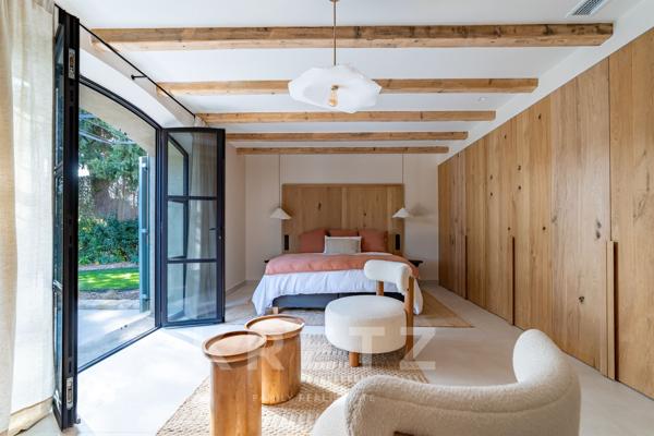 Proche Saint-Rémy-de-Provence Propriété d'exception 265 m2, 5 chambres