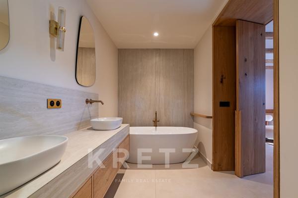 Proche Saint-Rémy-de-Provence Propriété d'exception 265 m2, 5 chambres