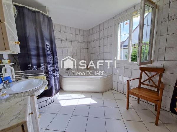 Maison Familiale à vendre à MAGNANVILLE de 160 m2