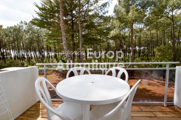 STUDIO avec Balcon Vue Mer et Pinède - LA PALMYRE