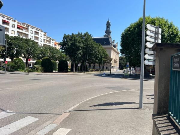 Appartement à vendre 3 pièces VILLEFRANCHE SUR SAONE (69)