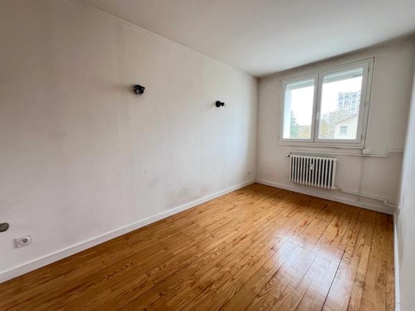 Appartement à vendre 3 pièces VILLEFRANCHE SUR SAONE (69)