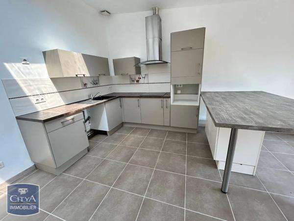 Maison à louer 4 pièces 87.41m² Le Mans (72000)
