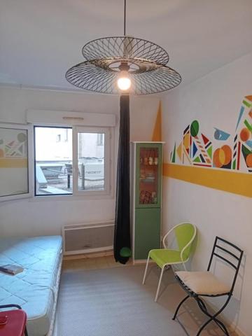 Location 1 Pieces 19 54000 Nancy 6841