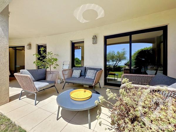 Appartement à vendre  5 pièces - 115 m 2   MOUGINS  - 06
