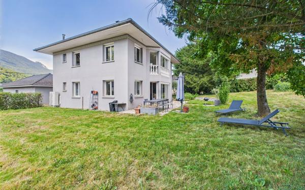 Maison à vendre    6 pièces •  Le Bourget-du-Lac