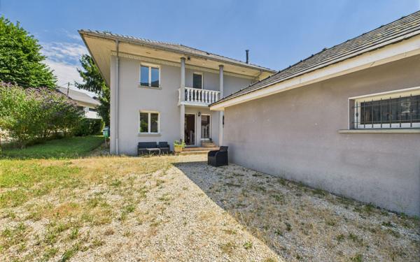 Maison à vendre    6 pièces •  Le Bourget-du-Lac