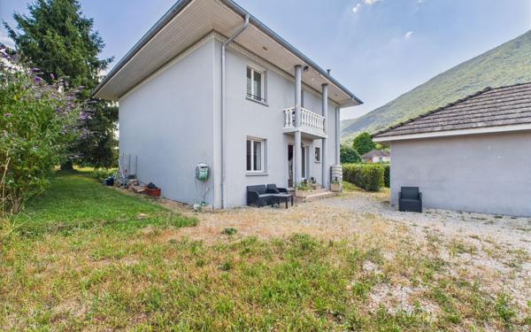 Maison à vendre    6 pièces •  Le Bourget-du-Lac