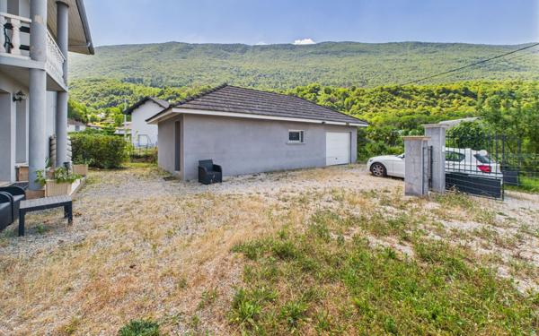 Maison à vendre    6 pièces •  Le Bourget-du-Lac