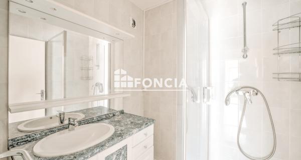 À vendre Appartement 2 pièces 50 m² - Gex 01170