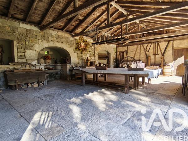 Maison à vendre 8 pièces 250 m² Latronquière