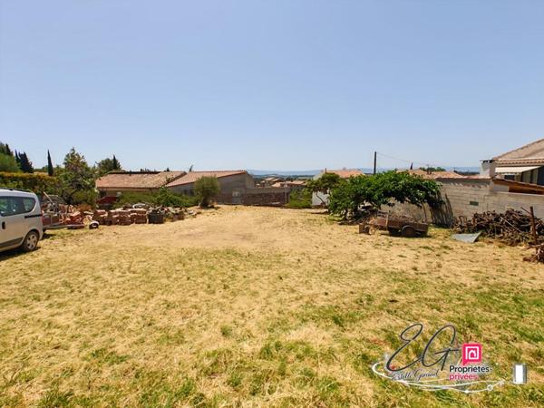 Terrain constructible 856 m² ; Cadre privilégié à Caunes-Minervois
