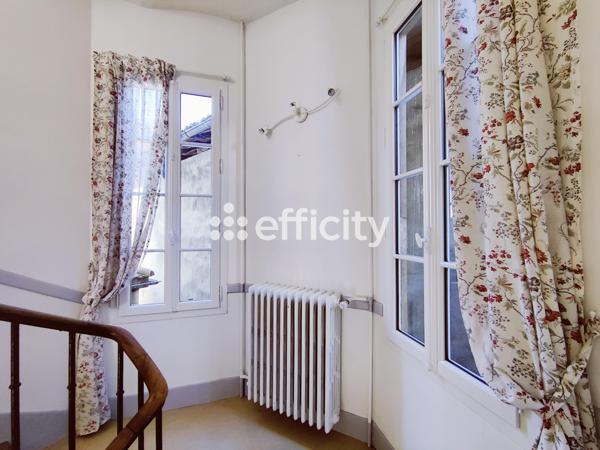 Maison 10 pièces - 278 m² Bien prestige